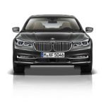 2016-BMW-7-Series-105