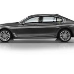2016-BMW-7-Series-107