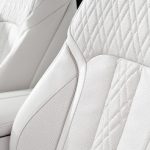 2016-BMW-7-Series-35