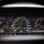mercedes-benz-190e-2-3-16-instrument-cluster