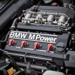 bmw-e30-m3-motoru-en-gC3BCzel-4-silindirli-motor