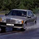 mercedes-190e-2.3-16-cosworth-020