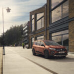 Beklenen model Dacia Jogger, 7 kişilik olarak tanıtıldı